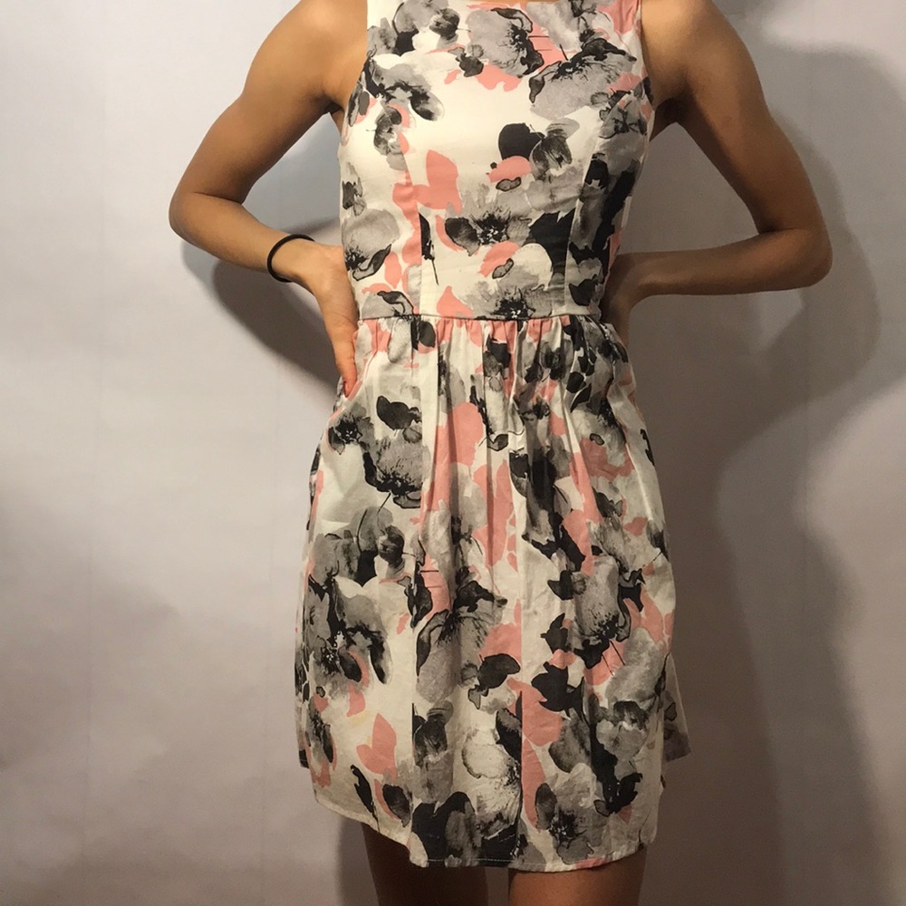 Floral sundress WITH POCKETS